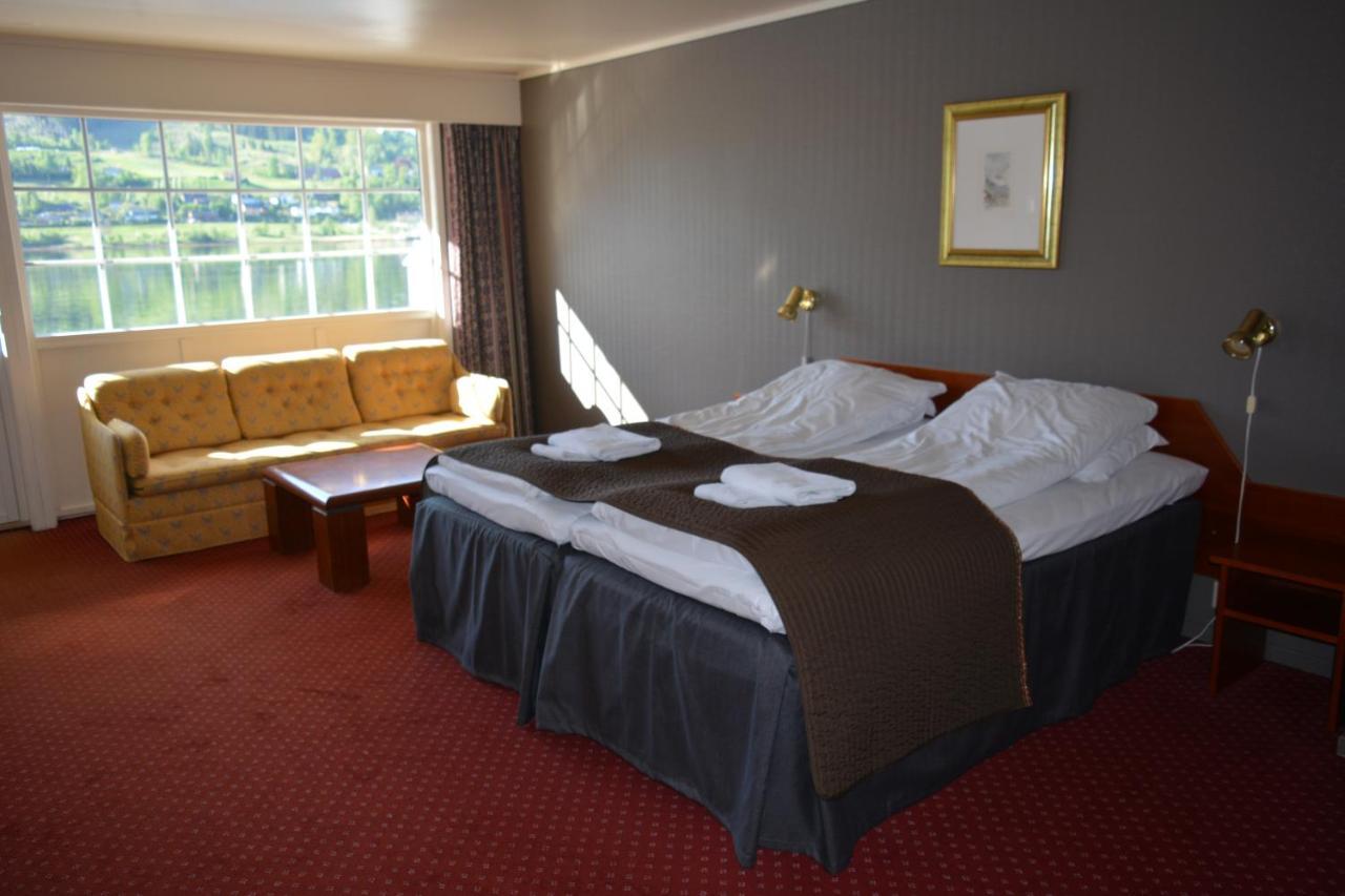 Strand Fjordhotel Ulvik Exterior foto