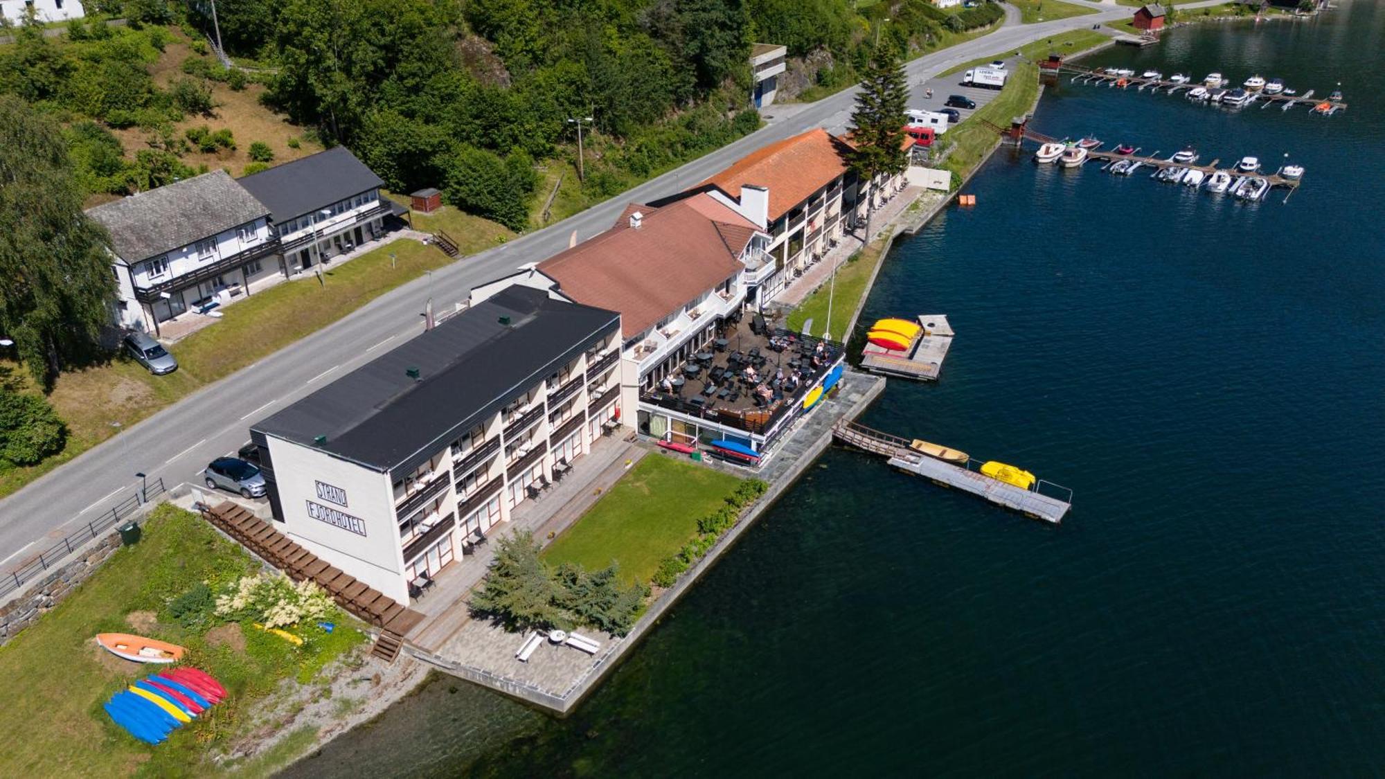 Strand Fjordhotel Ulvik Exterior foto