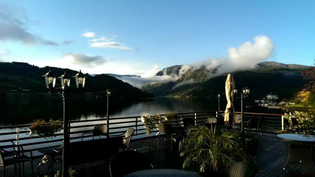 Strand Fjordhotel Ulvik Exterior foto