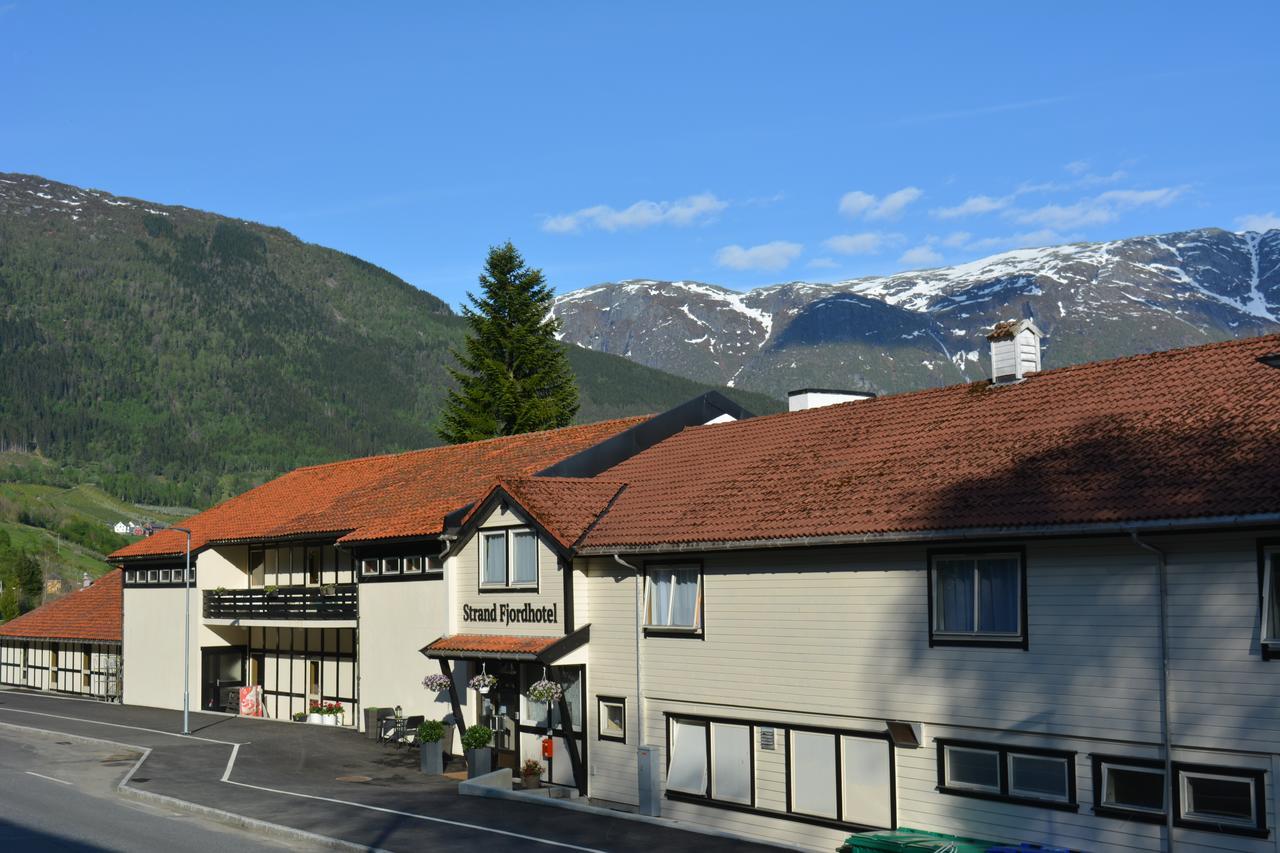 Strand Fjordhotel Ulvik Exterior foto