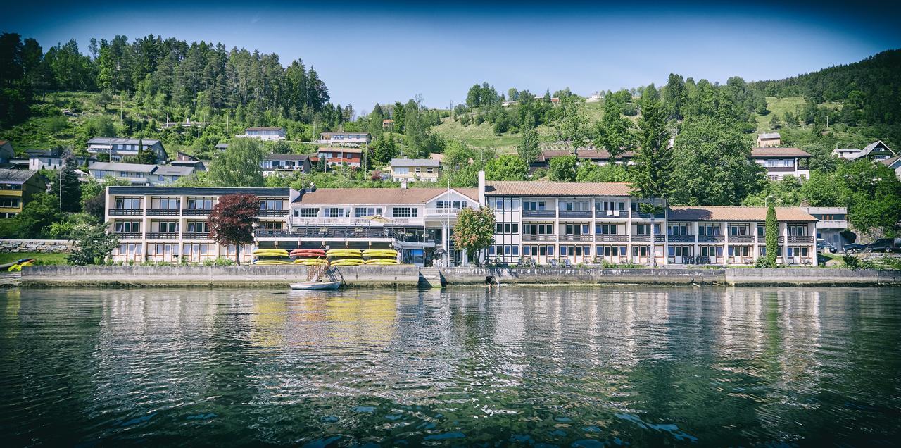 Strand Fjordhotel Ulvik Exterior foto