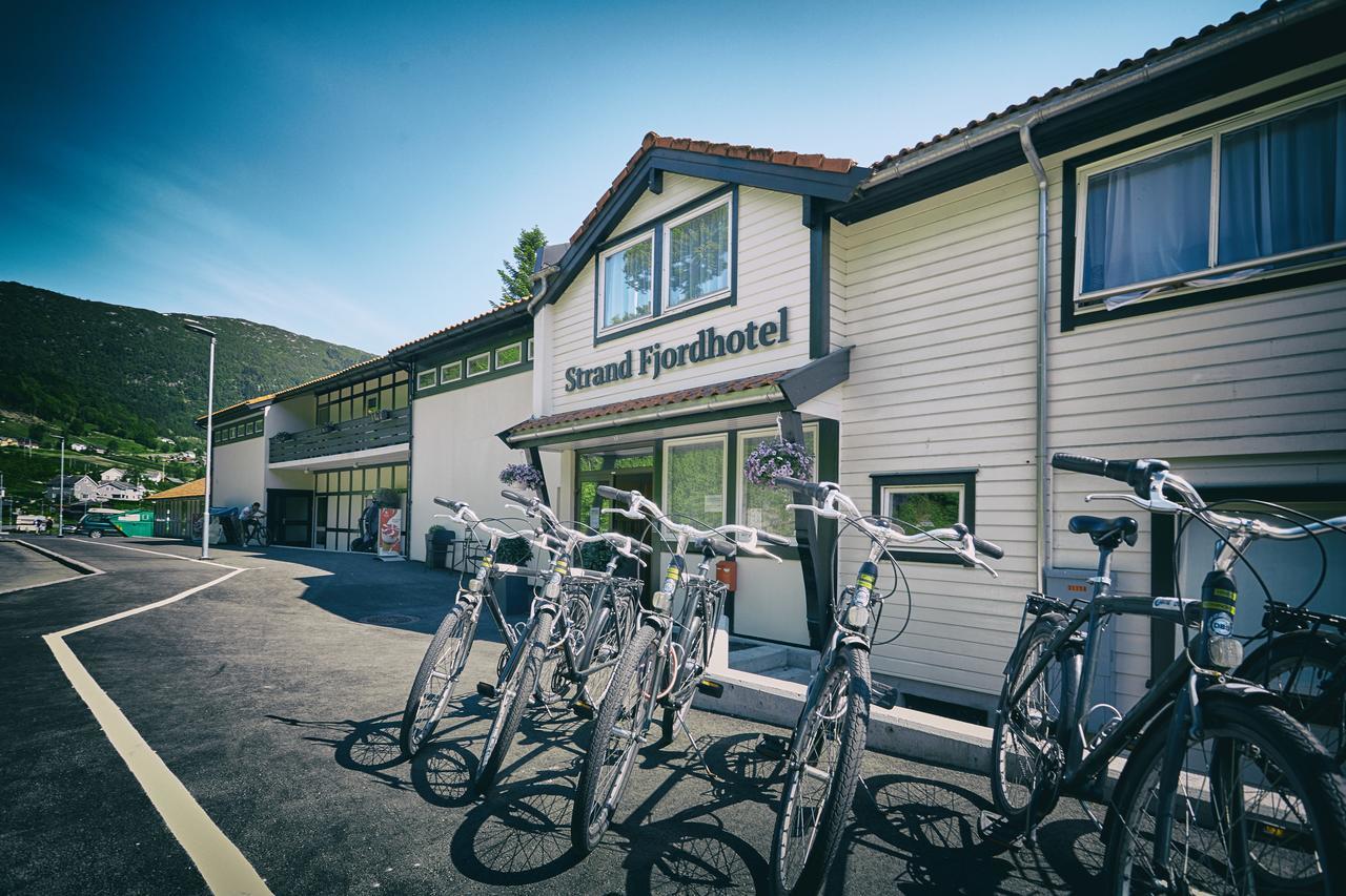 Strand Fjordhotel Ulvik Exterior foto